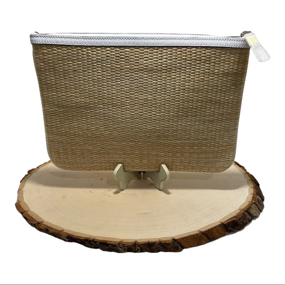 ✨Kate Spade Clutch large (PICNIC IN THE PARK) NWT PERFECT No longer available - Picture 3 of 6